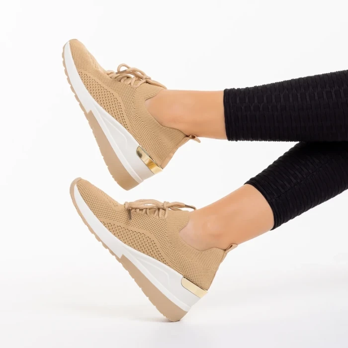 Дамски спортни обувки  каки  от текстилен материал  Riolla