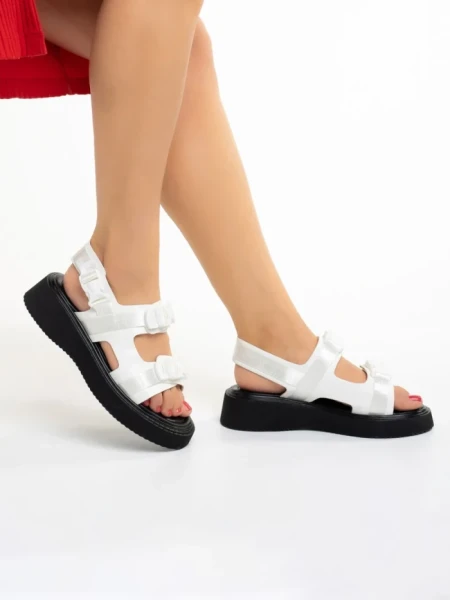 Дамски сандали  бели  от еко кожа  Caroline