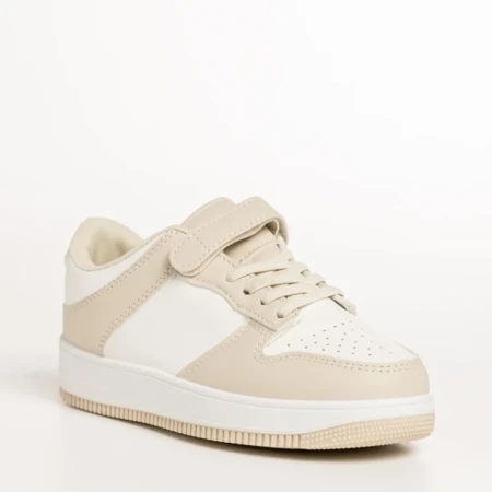 Детски спортни обувки бежови с бяло от еко кожа Neal