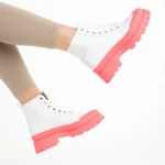 Дамски кецове  бели с цикламено от текстилен материал  Vanisha