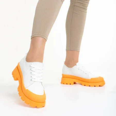 Дамски кецове  бели с оранжево от текстилен материал  Colette