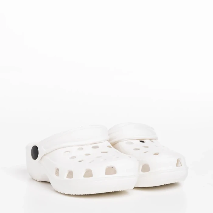 Детски чехли  белиот синтетичен материал Gigi