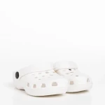 Детски чехли  белиот синтетичен материал Gigi