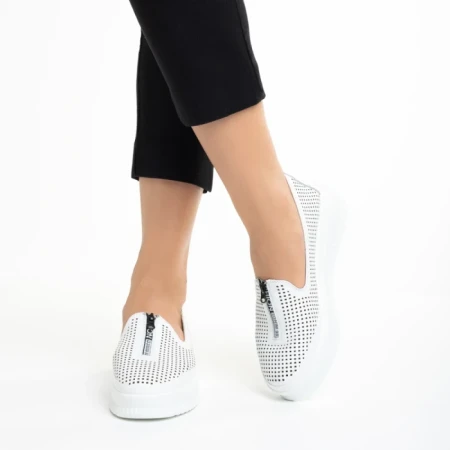 Всекидневни дамски обувки  белиот еко кожа  Lala
