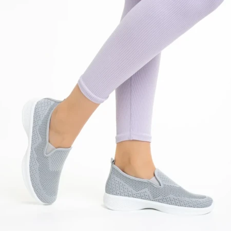 Дамски спортни обувки сиви от текстилен материал  Leanne