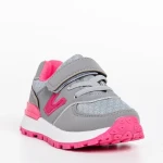 Детски спортни обувки сиви с розово от еко кожа Rockie