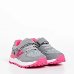 Детски спортни обувки сиви с розово от еко кожа Rockie