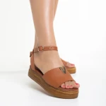 Дамски сандали камел  от естествена кожа  Irene