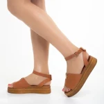 Дамски сандали камел  от естествена кожа  Irene