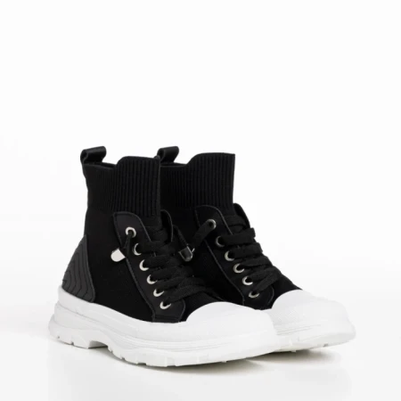 Детски спортни обувки  Iulyn черни