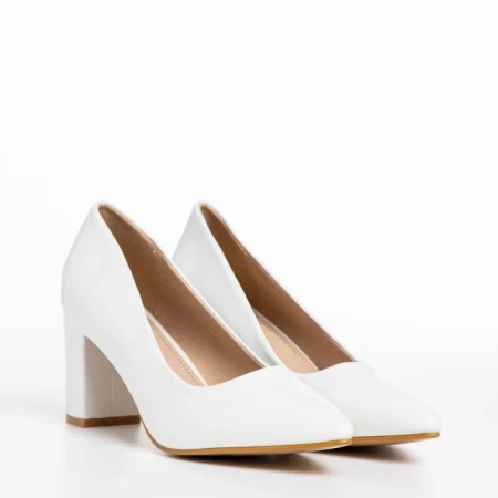 Дамски обувки  бели  от еко кожа  Rissa