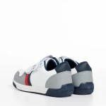 Детски спортни обувки  сиви  с бяло  от еко кожа  Buddy