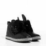 Детски чизмичерни  от еко кожа  Devra