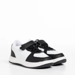 Детски спортни обувки бели с черно  от еко кожа  Ponty