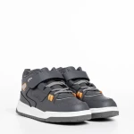 Детски спортни обувки  сиви  от еко кожа  Richey