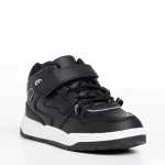 Детски спортни обувки  черни от еко кожа  Richey