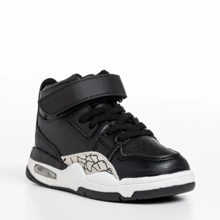 Детски спортни обувки  от еко кожа  Jaxon