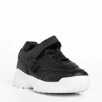 Детски спортни обувки  черни от еко кожа  Rumaysa