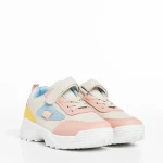 Детски спортни обувки бежови с розово и синьо от еко кожа  Rumaysa
