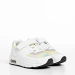 Детски спортни обувки бели от текстилен материал Irie