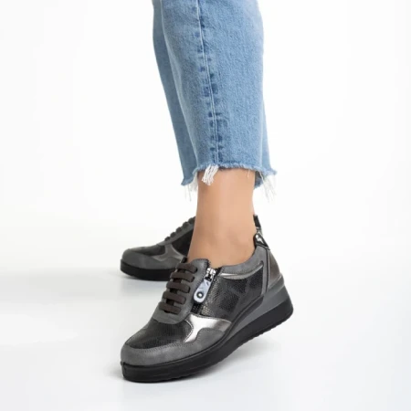 Всекидневни дамски обувки  сиви  от еко кожа  Kaida