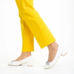 Дамски обувки  бели  от еко кожа  Braulia