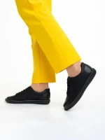 Дамски спортни обувки  черни  от еко кожа  Clarice