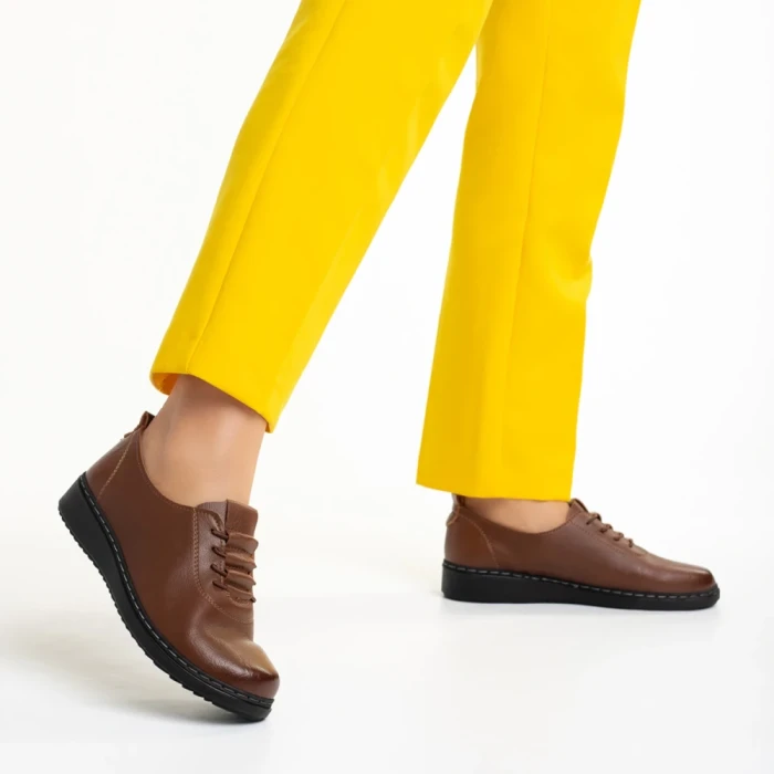 Дамски обувки  кафяви  от еко кожа  Atara