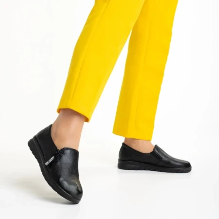 Дамски обувки  черни  от еко кожа  Coco