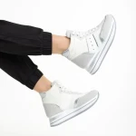 Дамски спортни обувки  бели  от еко кожа  Rakayla