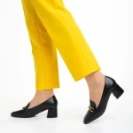 Дамски обувки  черни  от еко кожа  Renaye