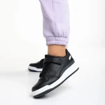 Дамски спортни обувки  черни от еко кожа  Colter