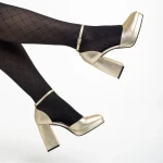 Дамски обувки  златисти от еко кожа  с ток  Oneka