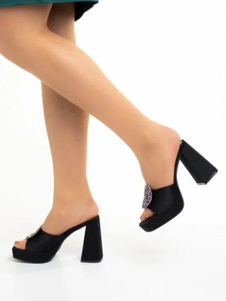 Дамски чехли  черни от текстилен материал  Burma