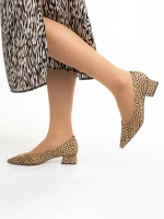 Дамски обувки  кафяви от текстилен материал  с ток  Ziva