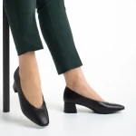 Дамски обувки  черни от еко кожа  с ток  Veda