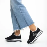 Дамски спортни обувки  черни  от текстилен материал  Haya