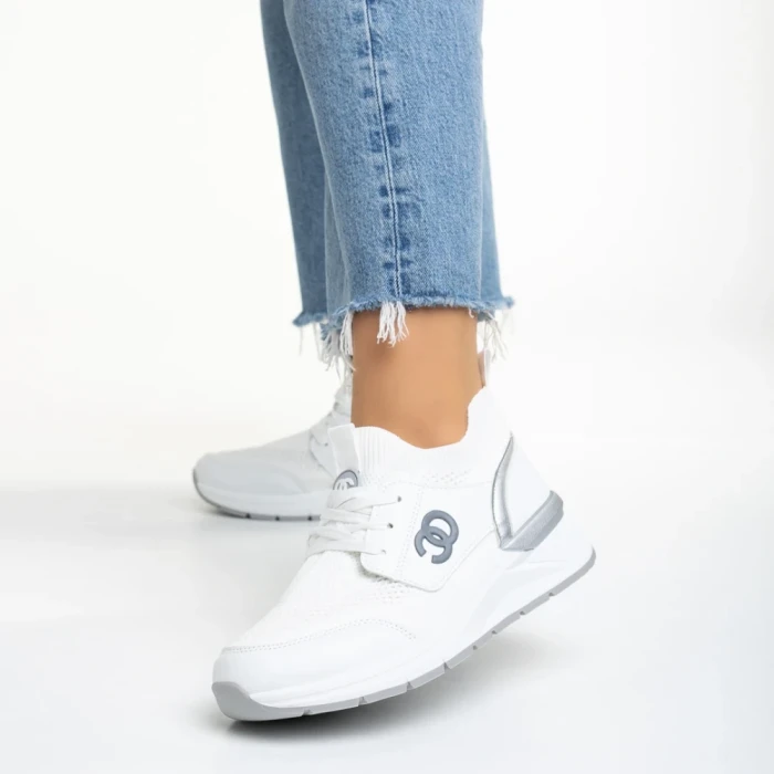 Дамски спортни обувки  бели  от еко кожа и текстилен материал  Nairobi