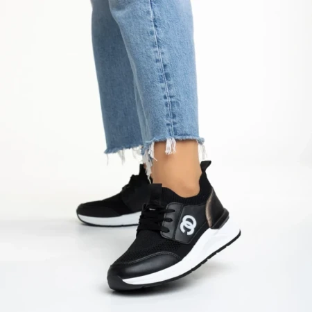 Дамски спортни обувки  черни  от еко кожа и текстилен материал  Nairobi