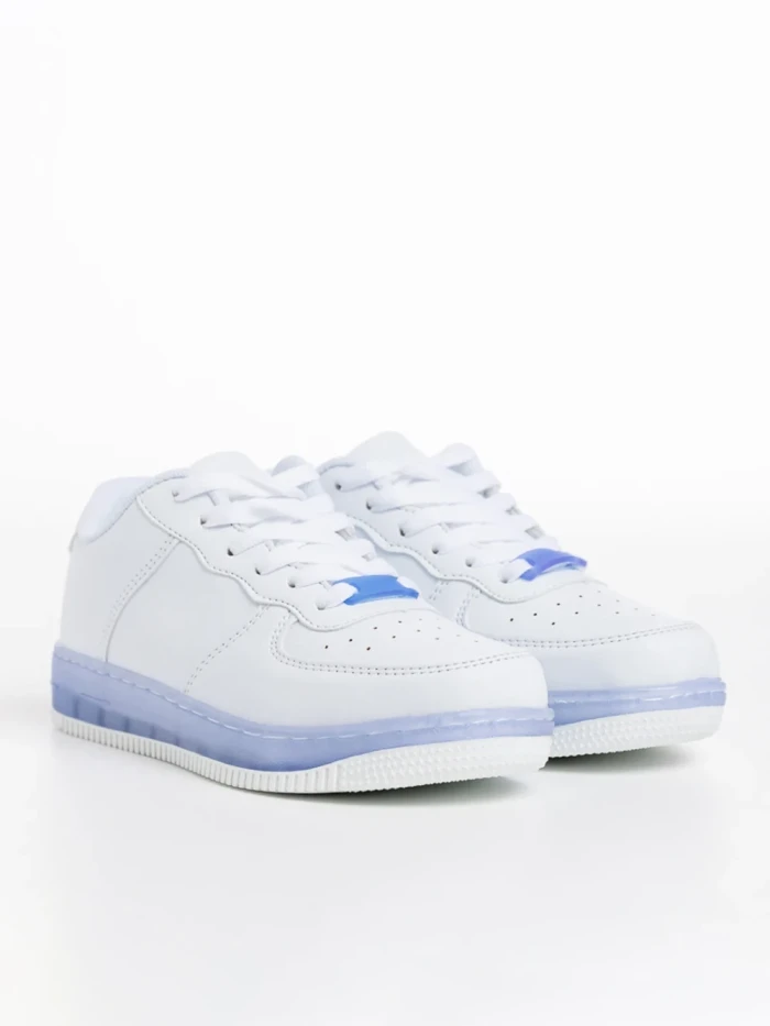 Детски спортни обувки  бели със синьо  от еко кожа  Carsyn