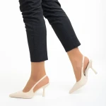 Дамски обувки  бежови от текстилен материал  с ток  Oveta