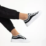 Дамски  кецове  черни  от текстилен материал  Malaya