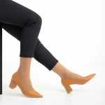 Дамски обувки  камел  от еко кожа с ток  Amarilis