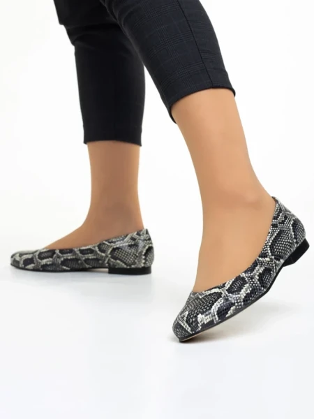 Дамски балерини  Marco бежови с черно от естествена кожа Marnie