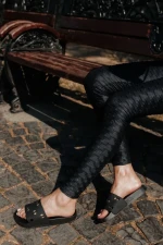 Дамски чехли  черни от синтетичен материал  Raimonda