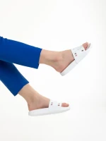 Дамски чехли  бели от синтетичен материал  Raimonda