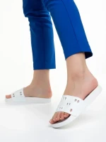 Дамски чехли  бели от синтетичен материал  Raimonda