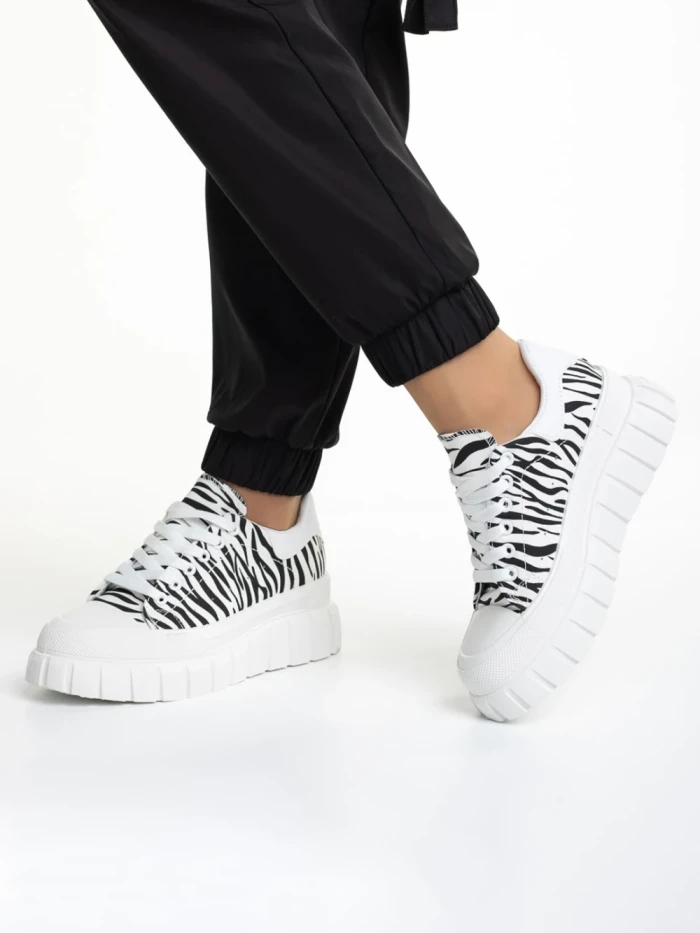 Дамски кецове  бели с черно от текстилен материал  Abon