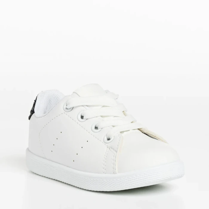 Детски спортни обувки  бели с черно  от еко кожа  Omar