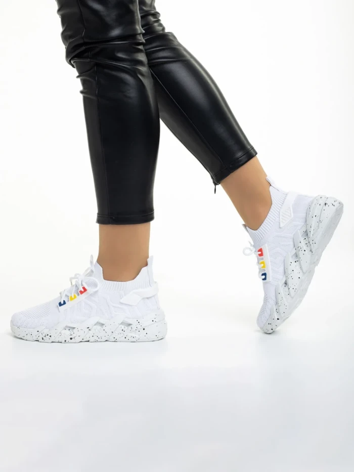 Дамски спортни обувки  бели от текстилен материал  Ankita